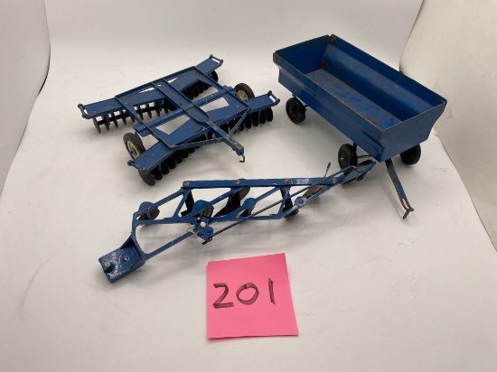 Ertle Ford Implements