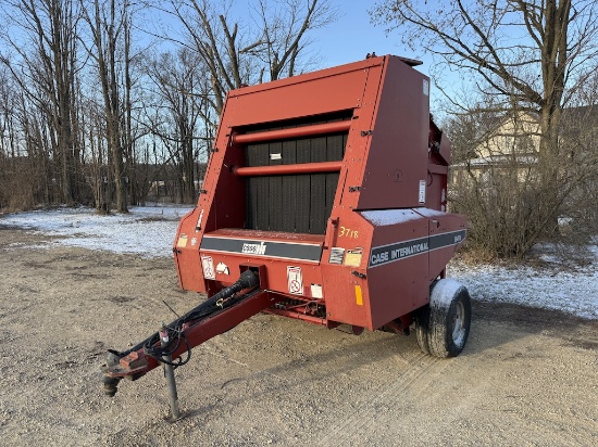 Case IH 8465 Baler