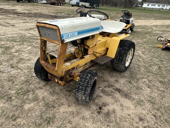 Cub Cadet 124  Lawn Tractor