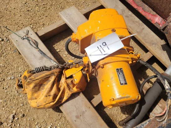 Harrington 1-Ton Chain Hoist