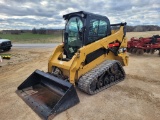 CAT 257D Skid Steer