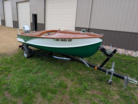 1956 Wagemaker Wolverine Boat