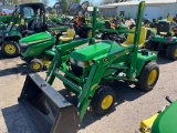 John Deere 445 Lawn Tractor