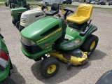 John Deere LA145 Lawn Mower