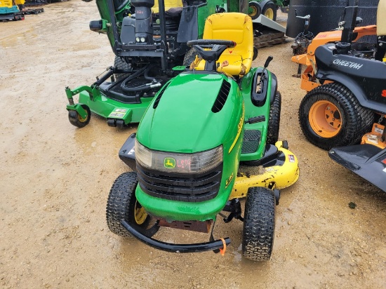 John Deere L130 Riding Lawn Mower