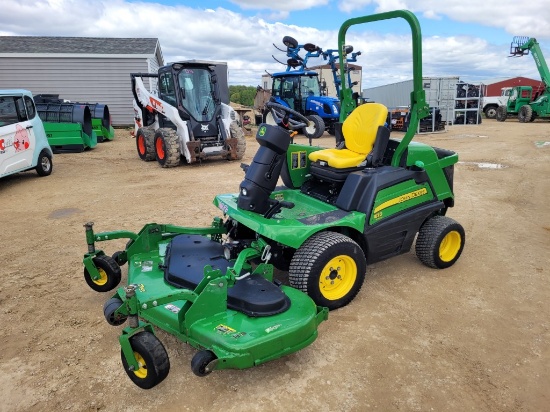 2017 John Deere 1570 Front Mower