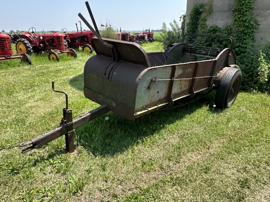 John Deere Spreader