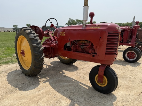 Massey Harris 101 Junior Tractor