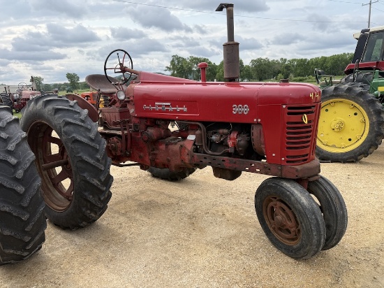 Farmall 300 Tractor