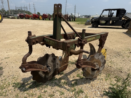 John Deere No. 412 Plow