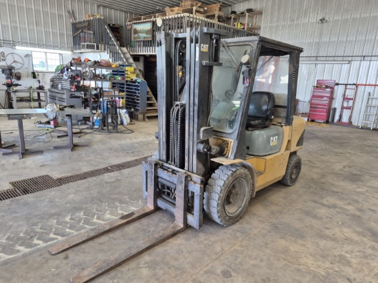CAT Mitsubishi FG 35K Forklift