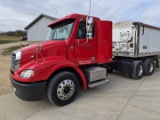 2007 Freightliner Day Cab Semi-Tractor