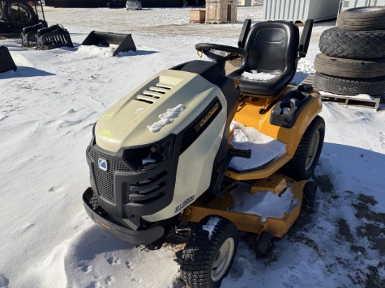 CUB CADET GT2000
