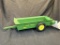 Ertl John Deere 544 Spreader