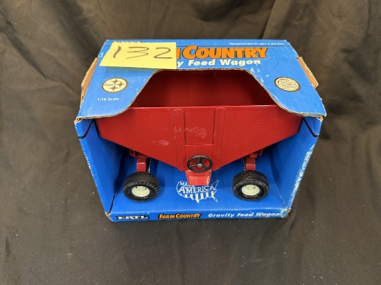 Ertl Farm Country Gravity Feed Wagon