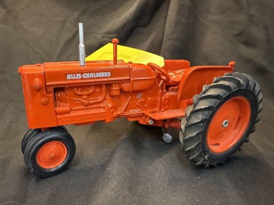 Scale Models Allis Chalmer D17