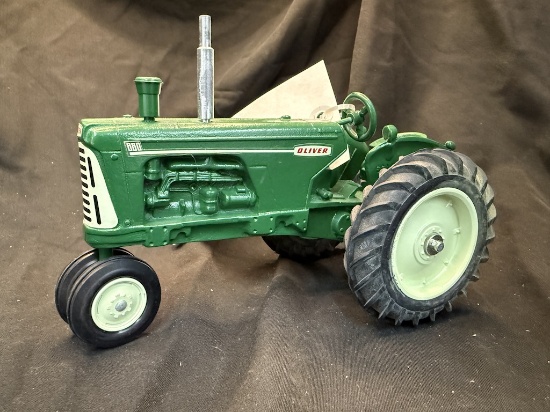 Ertl Oliver 880 Tractor