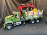 Bruder 02824 Mack Granite Timber Truck