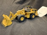 Norscor CAT 988G Wheel Loader