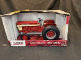Ertl IH 460 Utility