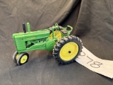 Ertl John Deere Model A