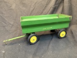 Metal John Deere Gravity Wagon