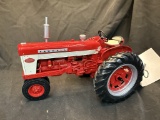 Ertl Precision Farmall 460
