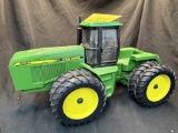 Ertl John Deere 8560
