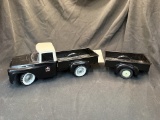 Tru Scale IH Truck and Trailer