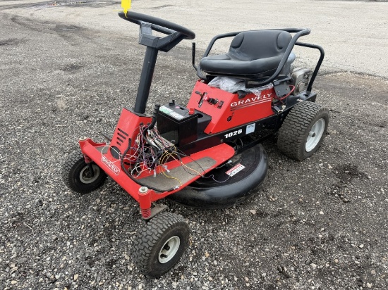 Gravely 1028