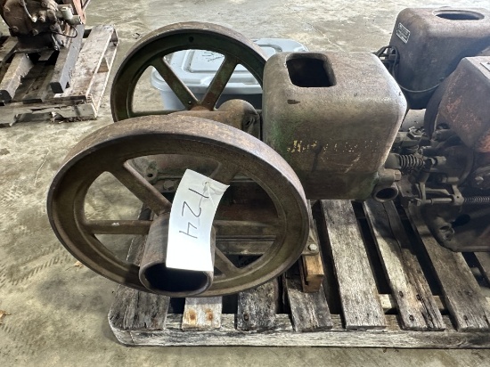 John Deere Type E Hit & Miss Engine