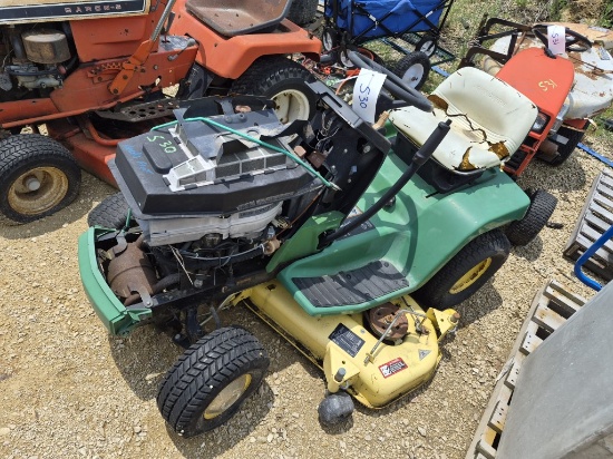 John Deere Riding Lawn Mower