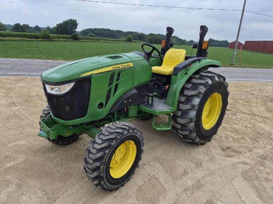 John Deere 4044M
