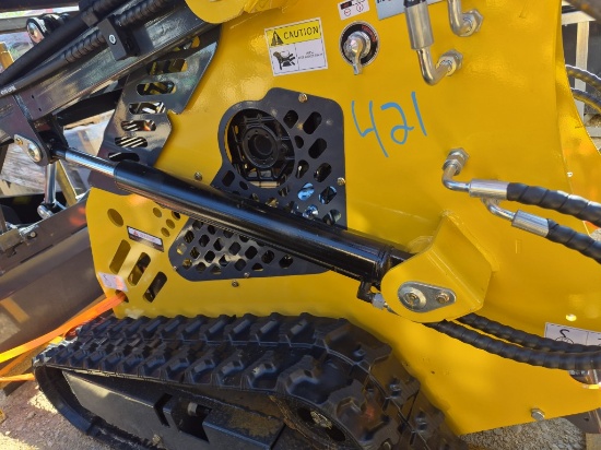 SDLanch SSL60 Mini Skid Steer
