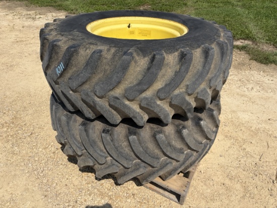 John Deere Combine Tires