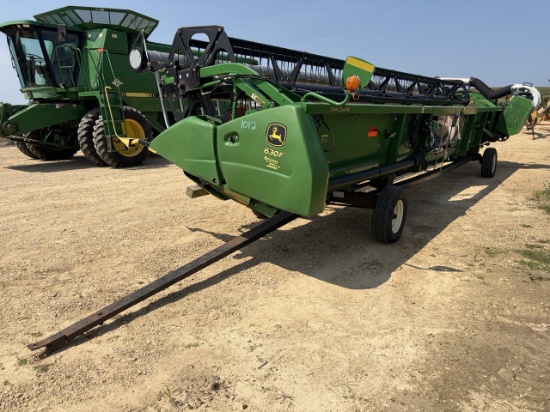 John Deere 630F Platform Head