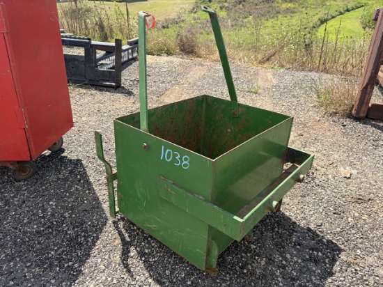 John Deere Rock Box