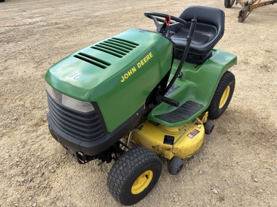 John Deere Garden Tractor