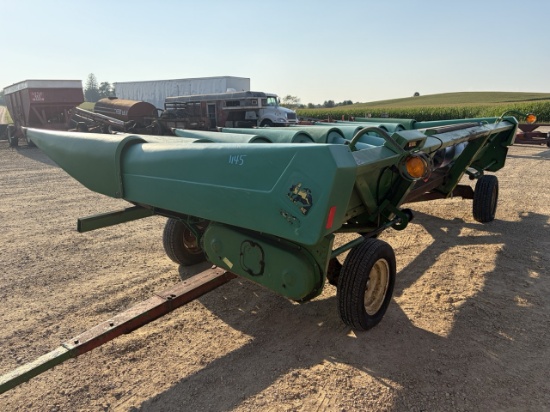 John Deere 893 Corn Head