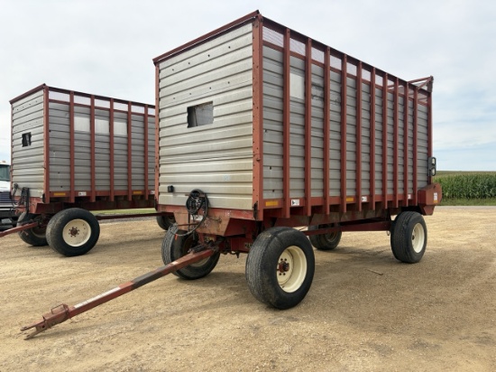H&S Rear Unload Forage Box