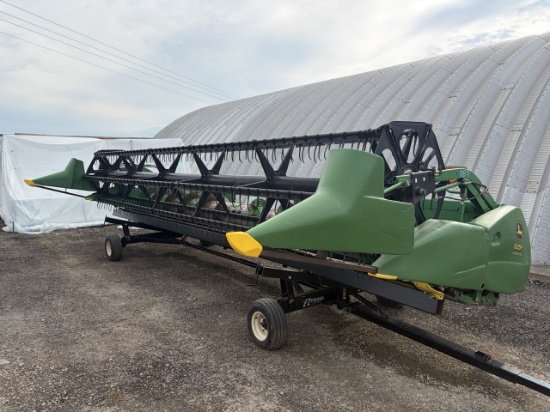 John Deere 625F Platform Head