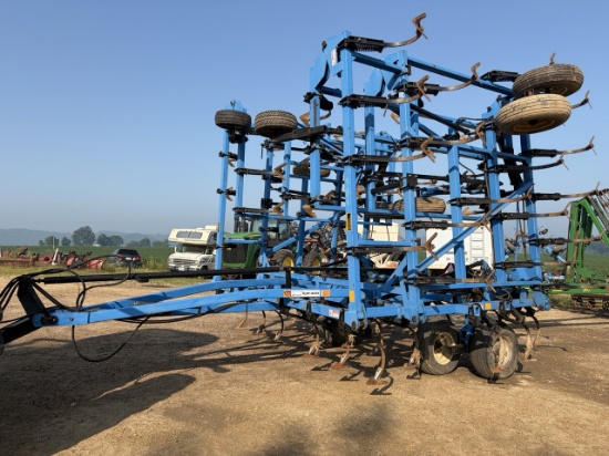 DMI Tiger-Mate 43' 6" Cultivator