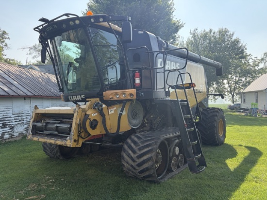 2011 CLAAS 760 Lexion Combine