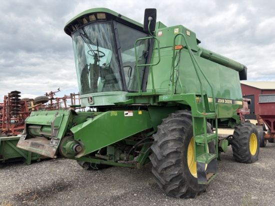 John Deere 9400 Combine