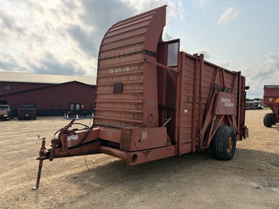 Hesston 30A StakHand