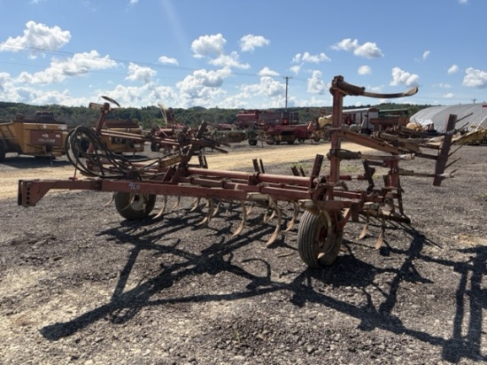 International Cultivator