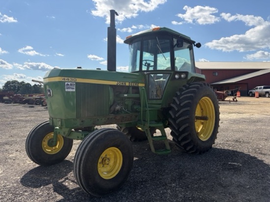 1977 John Deere 4430