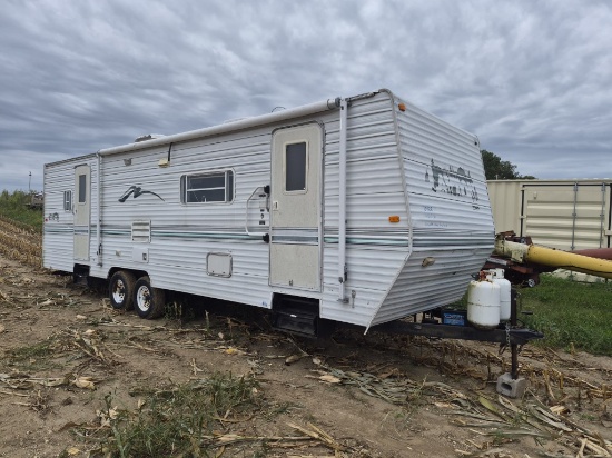 2000 Layton Camper