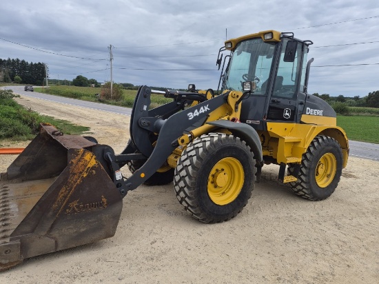 Deere 344K