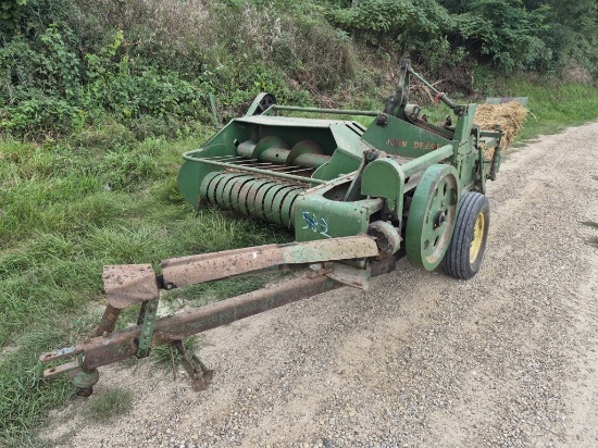 John Deere 14T Small Square Hay Baler